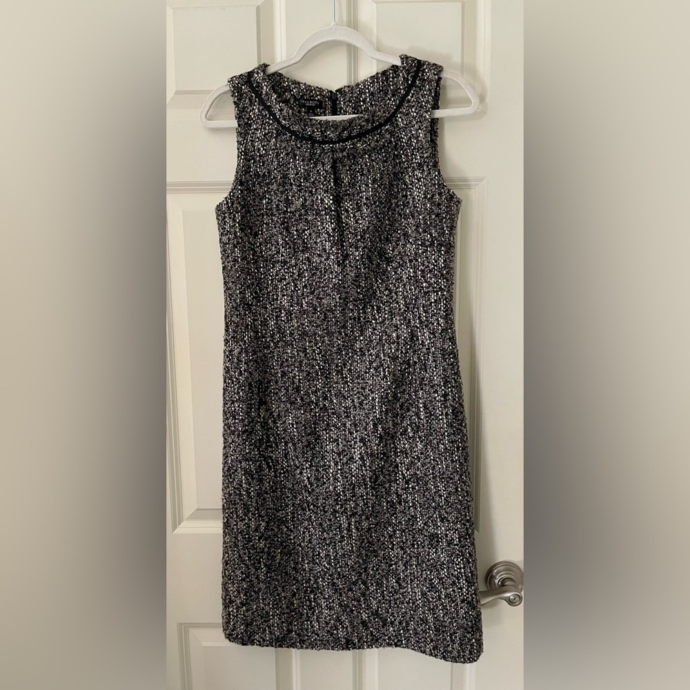 Women’s Wool Blend Tweed Sheath Dress in neutrals Black Brown Gray White Size 6